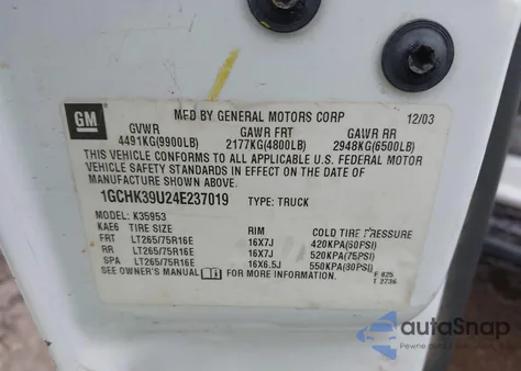 2004 Chevrolet Silverado 3500 Ls z USA, uszkodzony, nr VIN 1GCHK39U24E237019